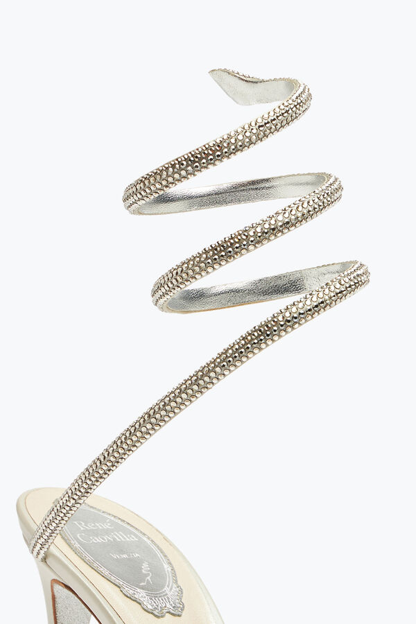 joyas de noche de raso sandalias cleo rene caovilla